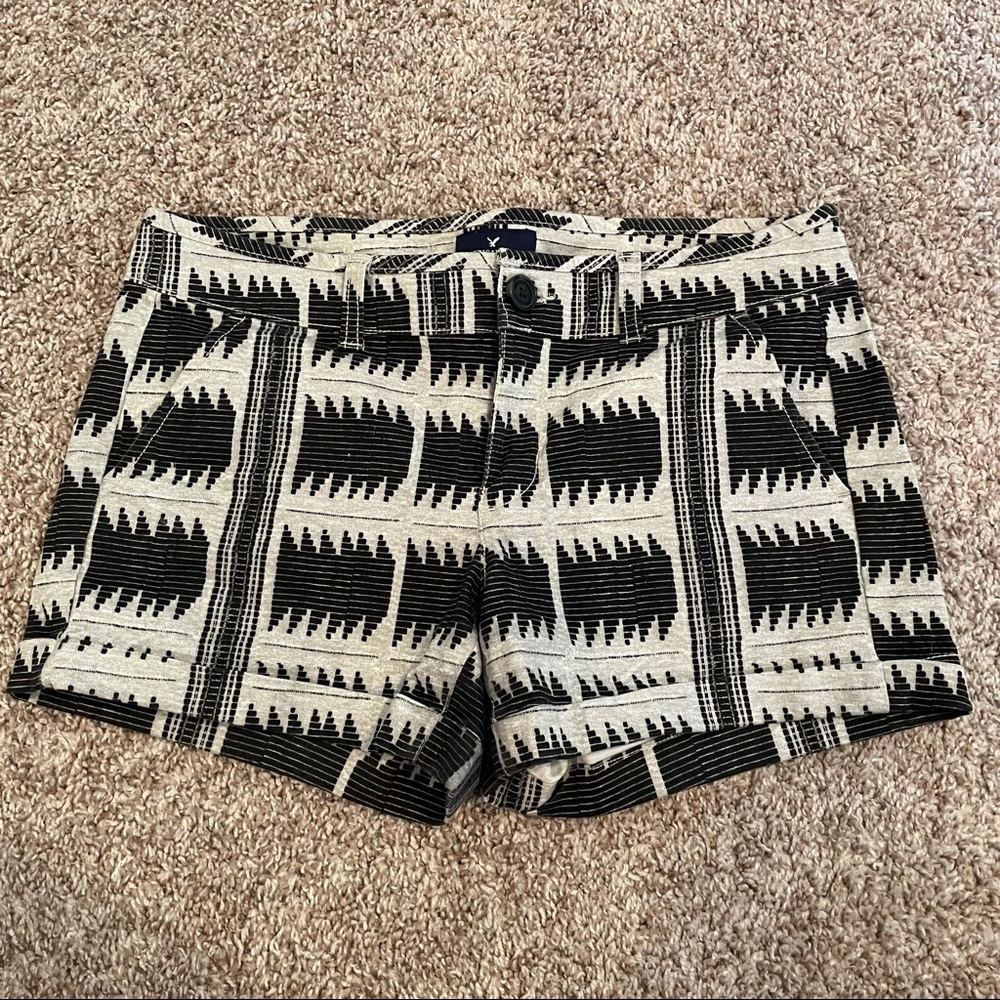American Eagle Black and Gray Patterned Shorts